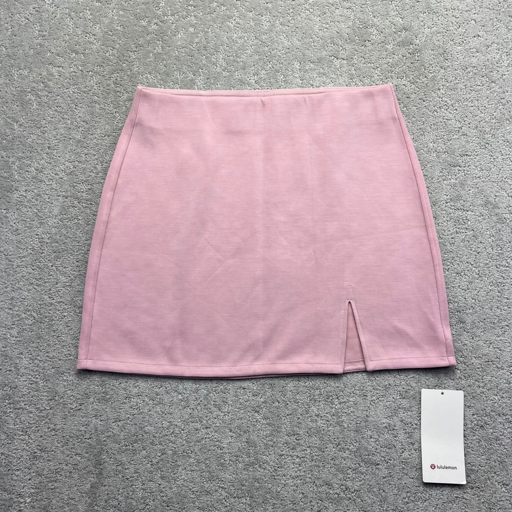 Lululemon Softstreme‎ High-Rise Mini Skirt Womens Large Pink Stretch LW8AMAS NWT